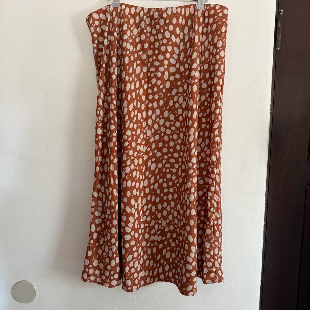 NO LESS THAN NLT | Brown Dotted Pull on Midi Slip Skirt | Size 3XL